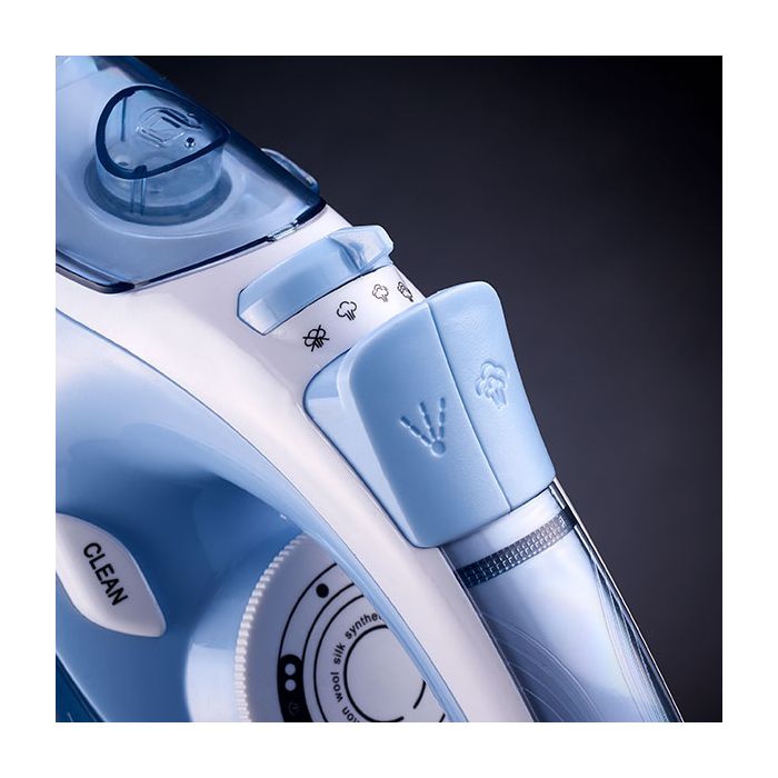 Russell Hobbs Easy-Glide Steam Spray Iron 2400W