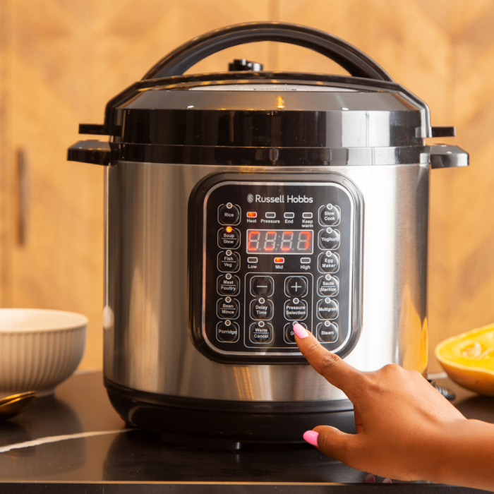 Russell Hobbs 6L Electronic Pressure Cooker