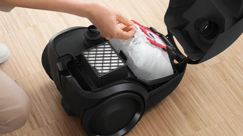 Series 2 Bagged Vacuum Cleaner Black