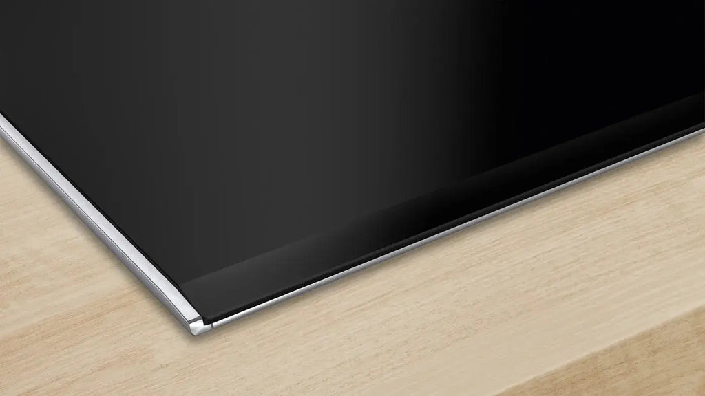 Series 8 Induction Hob 90 cm surface mount with frame
